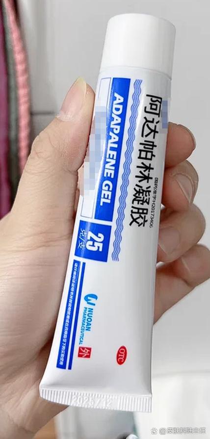 老是长痘痘确实让人烦恼,但别担心,我们可以从